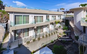 Zeus Residencia Hotel